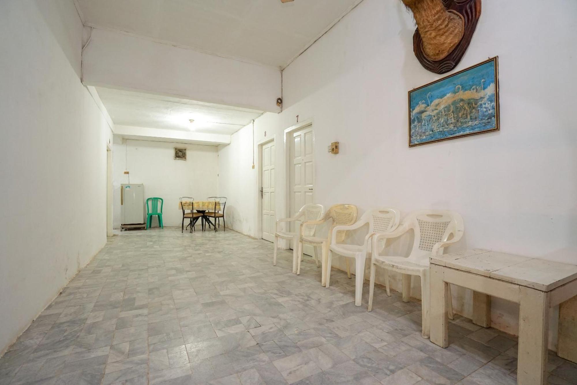 Super Oyo 1868 Penginapan Sekip Palembang Exterior foto